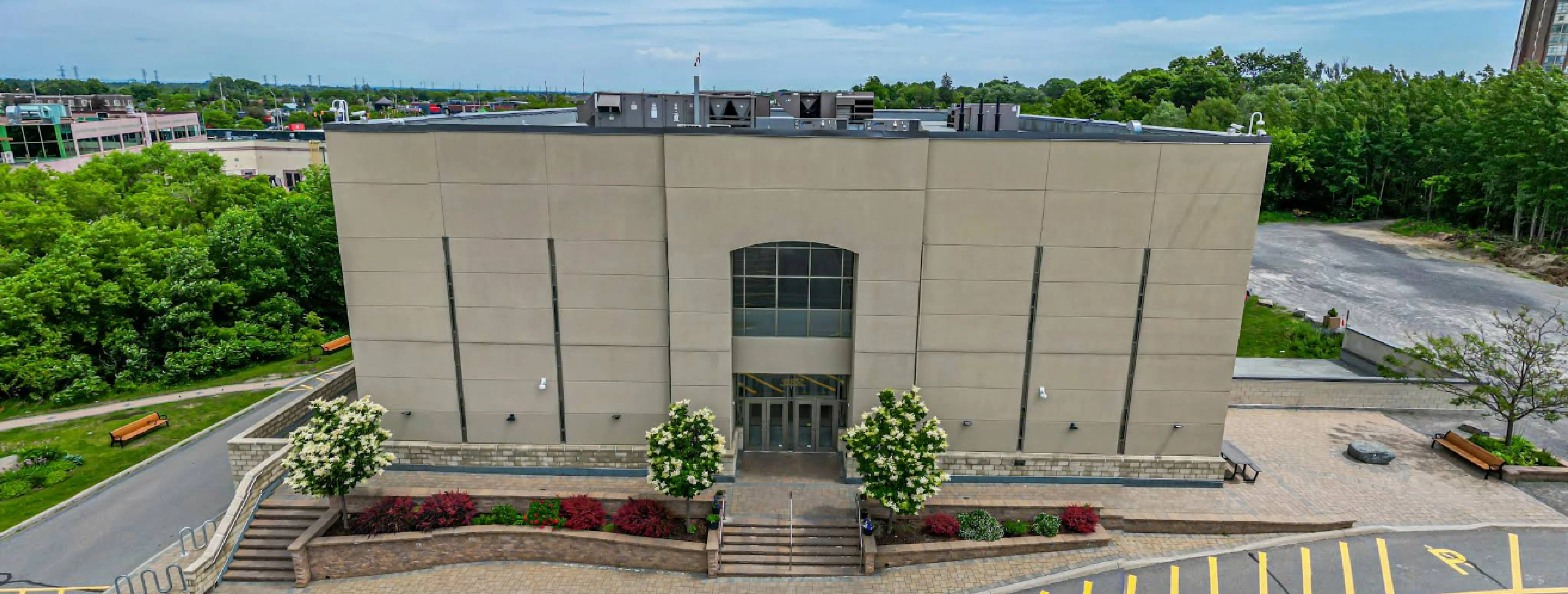 Exterior view of Masjid Ar-Rahmah Ottawa building